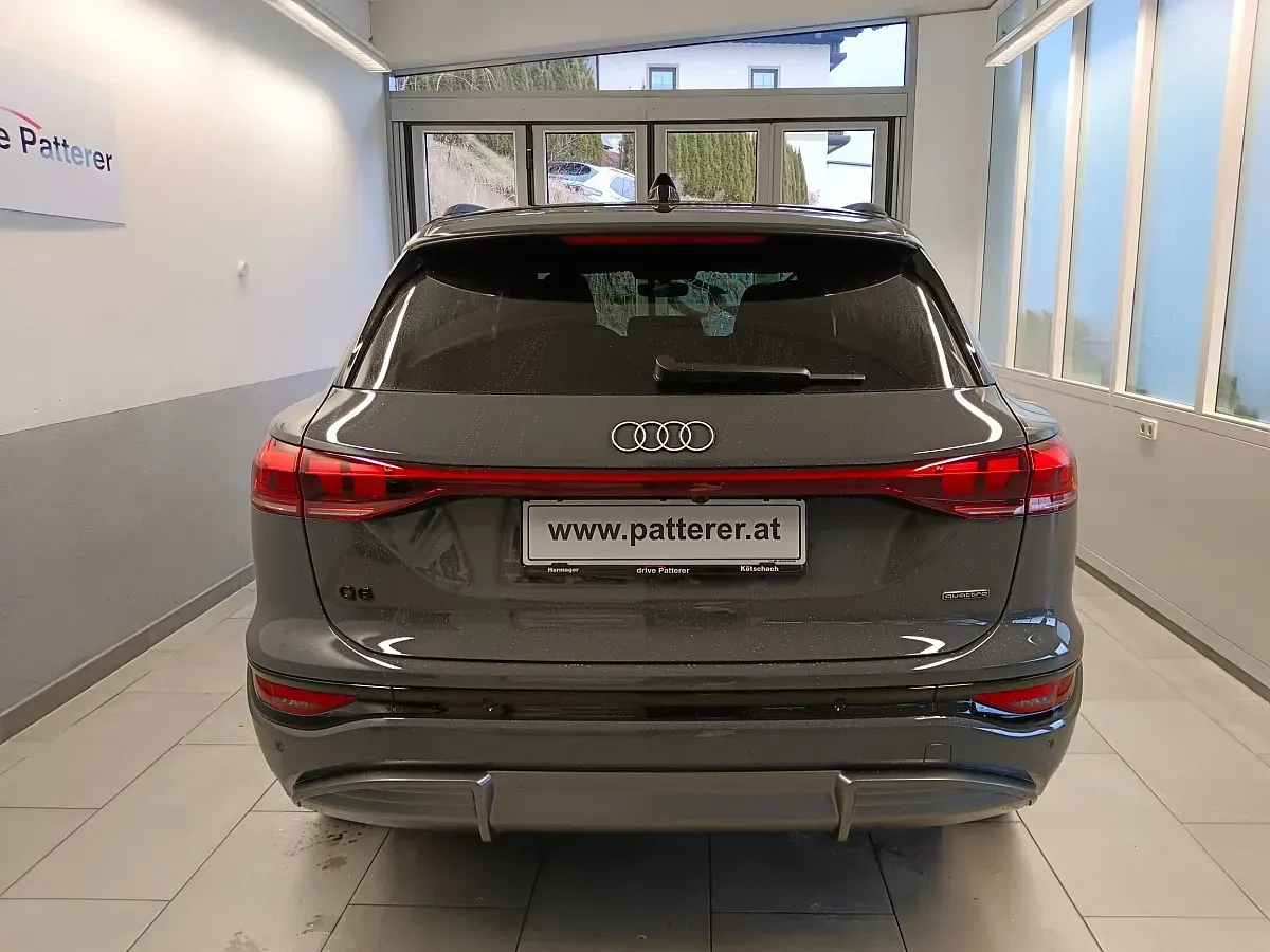 Audi Q6 2025 photo 3