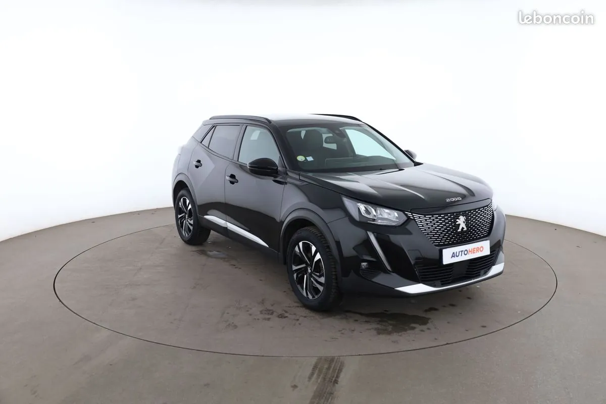 Peugeot 2008 2021 photo 4