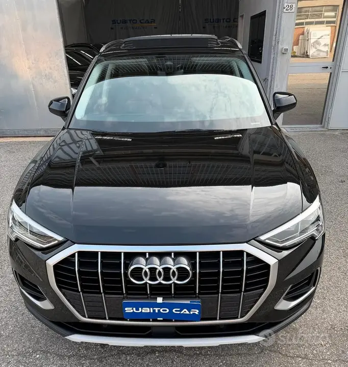 Audi Q3 2023 photo 3