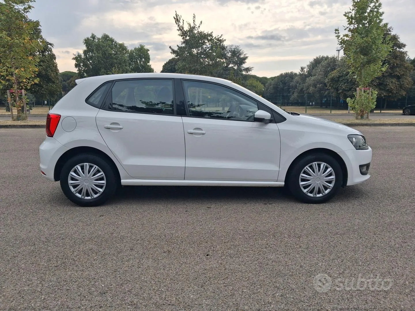 Volkswagen Polo 2014 photo 3