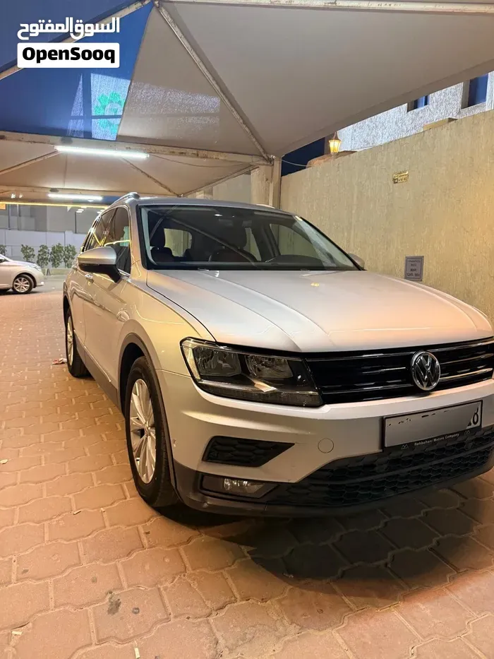 Volkswagen Tiguan 2018 photo 2