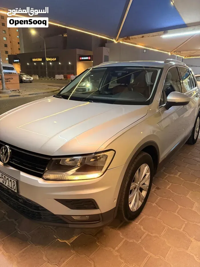 Volkswagen Tiguan 2018 photo 3
