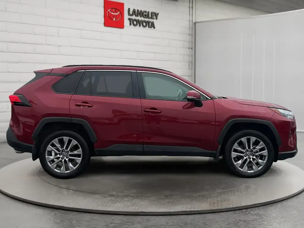 Toyota Rav4 2022 photo 4