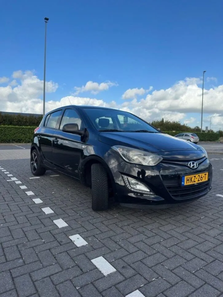 Hyundai I20