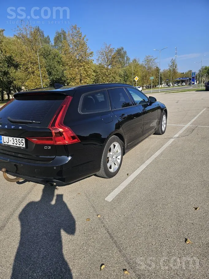 Volvo V90 2018 photo 2
