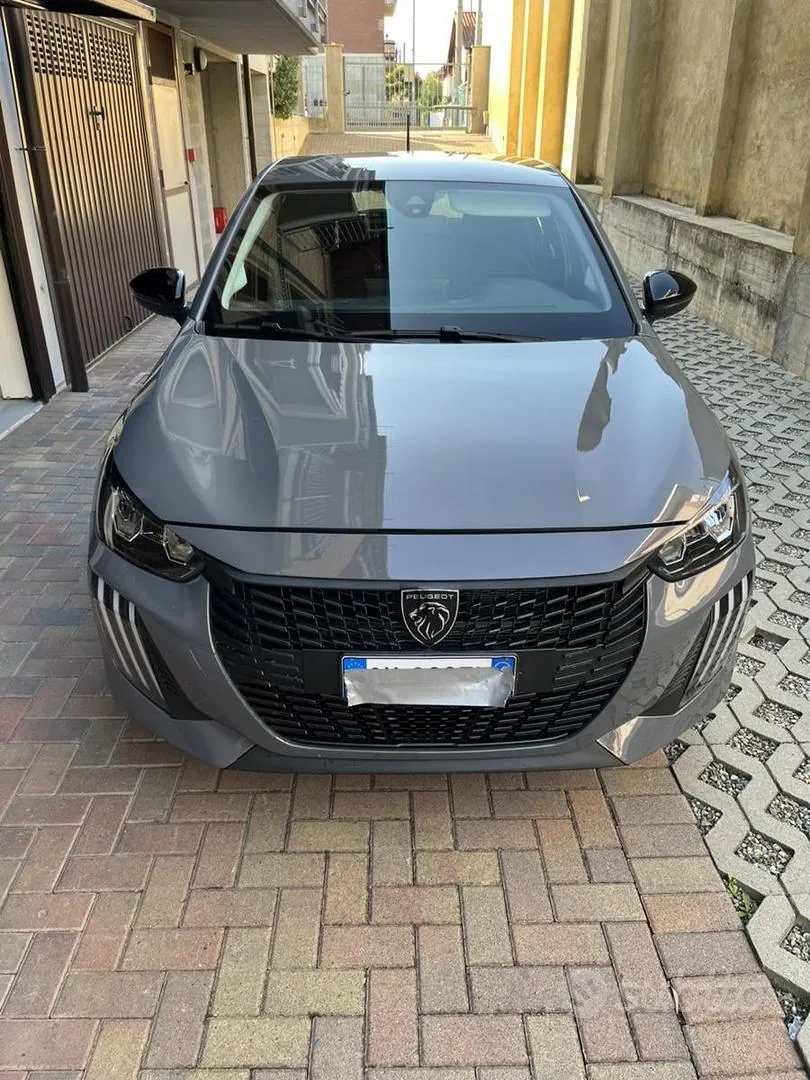 Peugeot 208 2024 photo 5