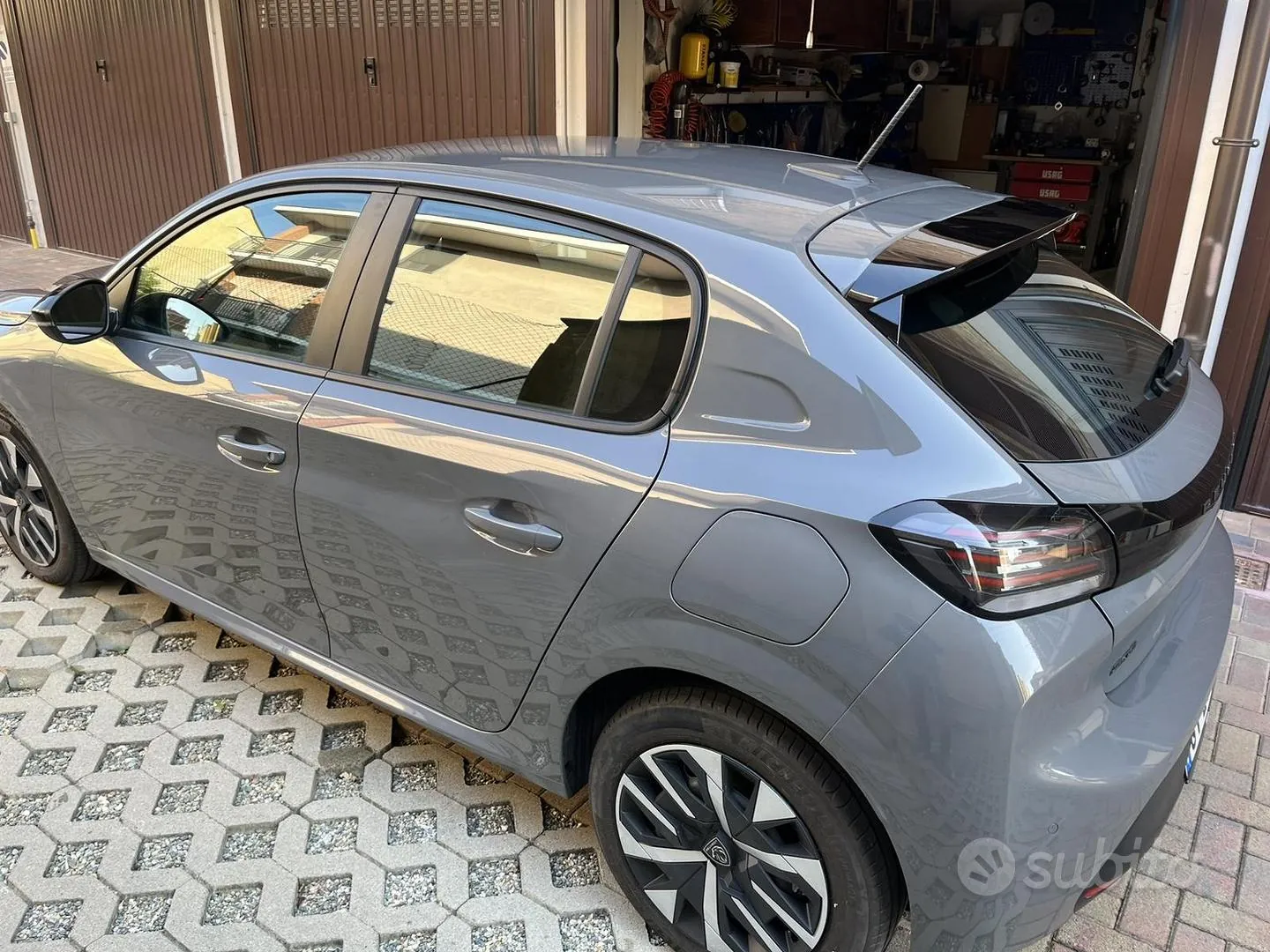 Peugeot 208 2024 photo 4