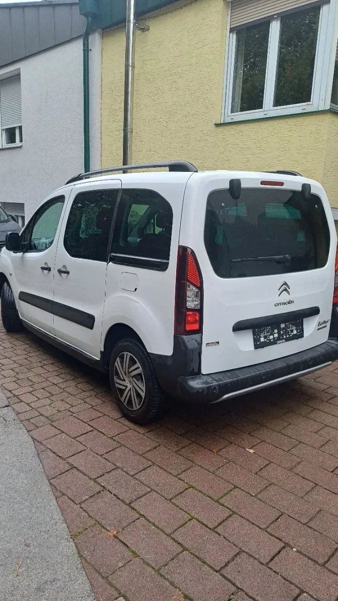 Citroen Berlingo 2018 photo 2