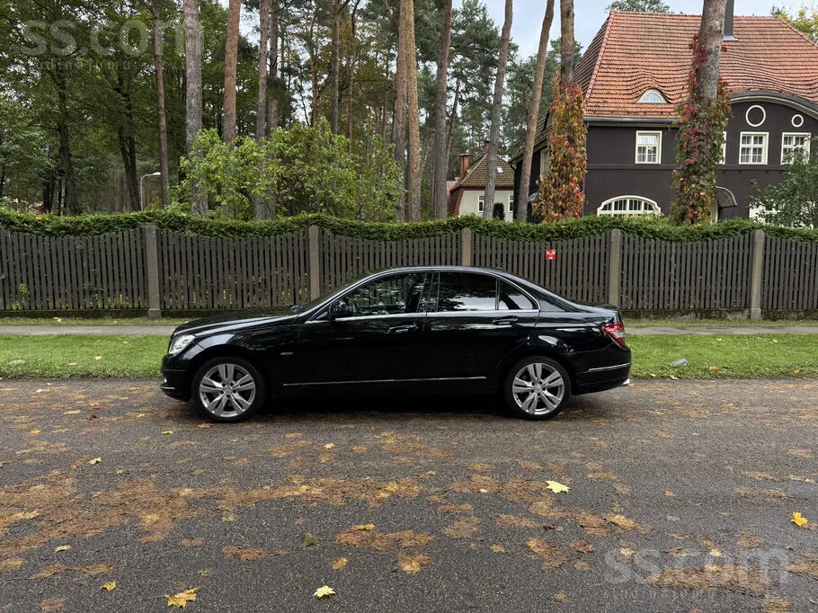 Mercedes-Benz C320 2007 photo 3