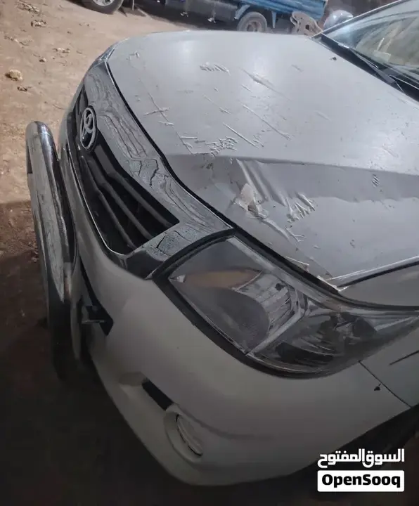 Toyota Hilux 2013 photo 2