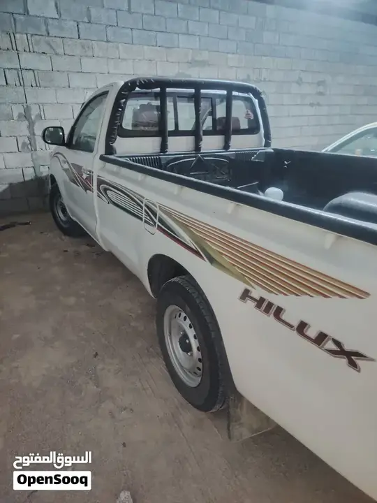 Toyota Hilux 2013 photo 3