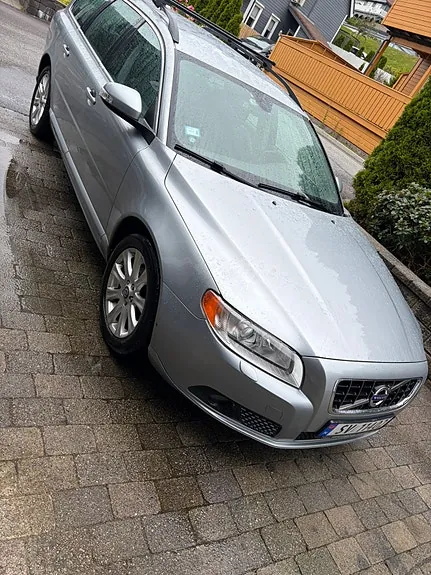 Volvo V70 2011 photo 3