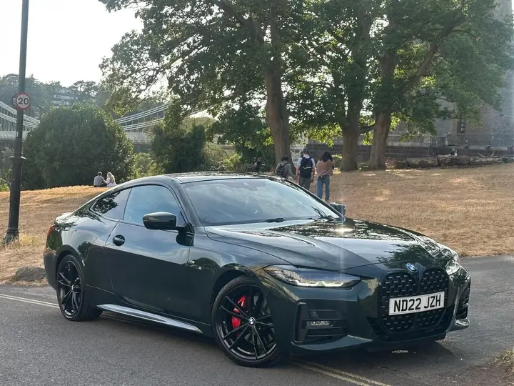 BMW 4 Series 2022 photo 2