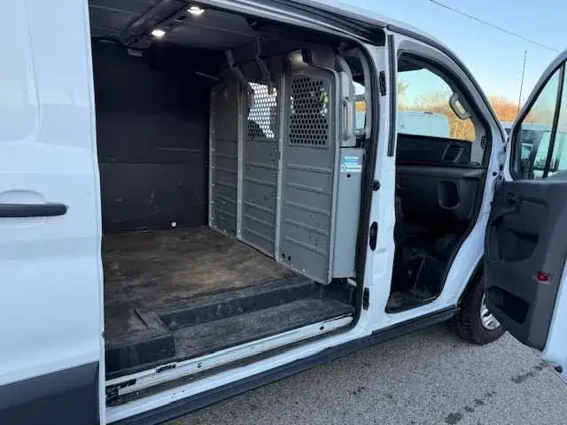 Ford Transit Cargo 2020 photo 4