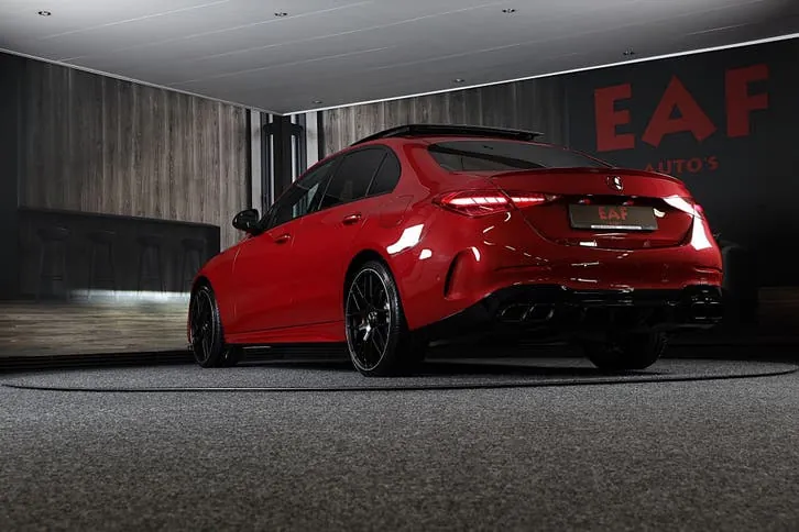 Mercedes-Benz C-Class 2024 photo 3