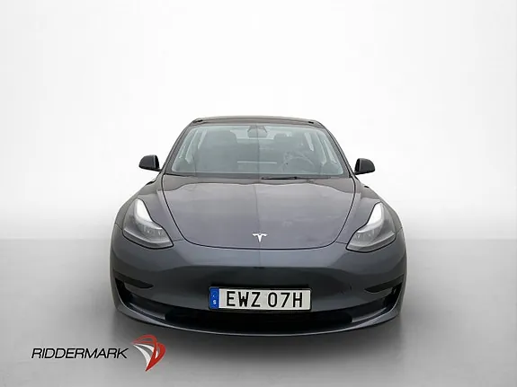 Tesla Model 3 2023 photo 3