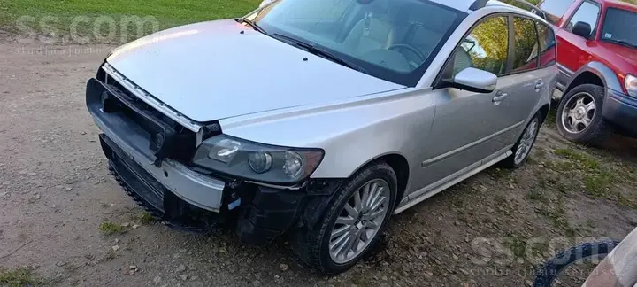 Volvo V50 2006 photo 3