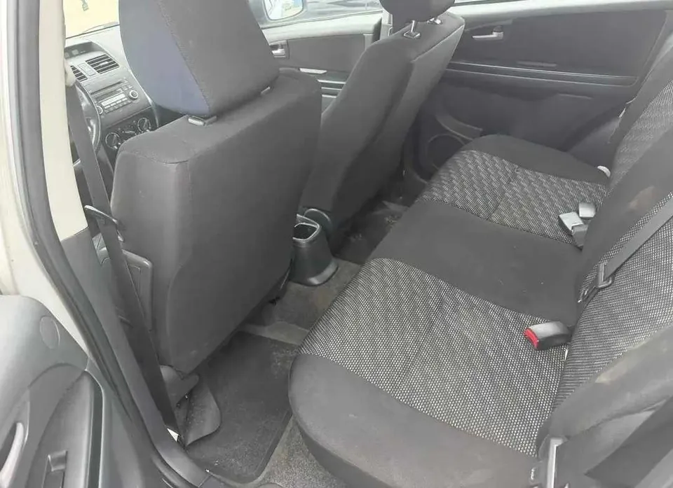Suzuki Sx4 2008 photo 4