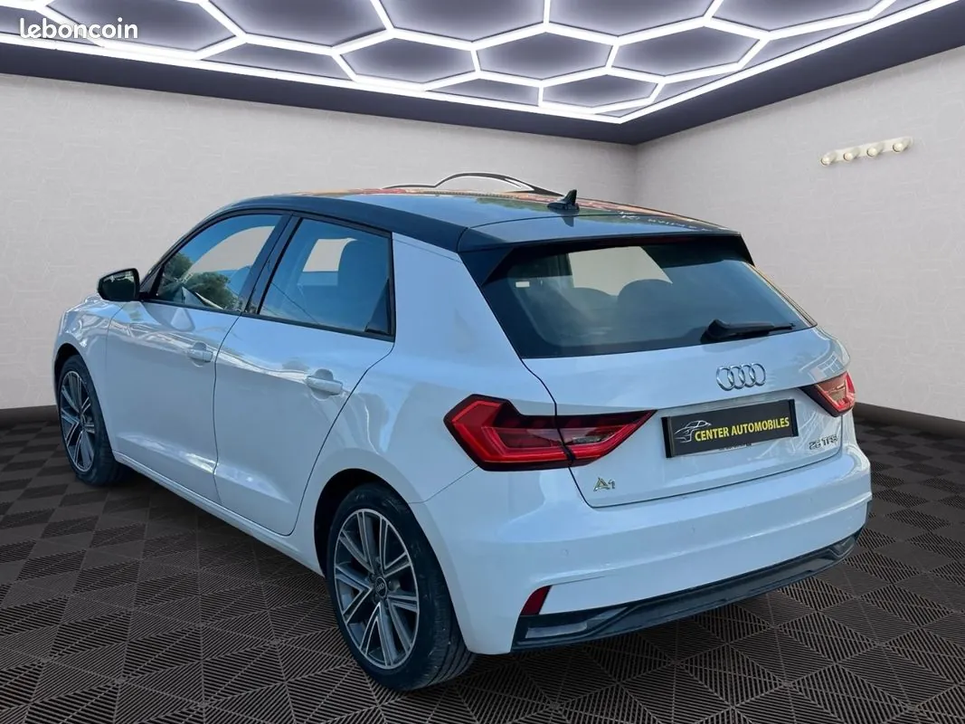 Audi A1 2021 photo 3