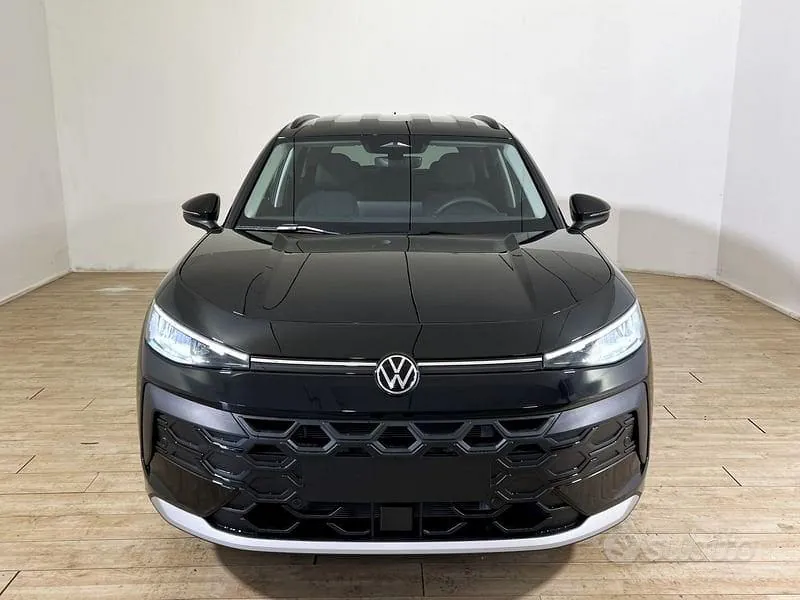 Volkswagen T-Roc 2026 photo 2
