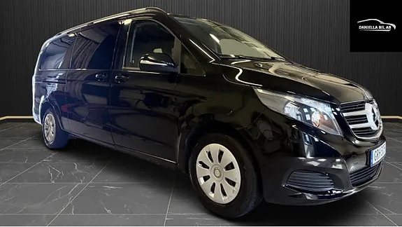 Mercedes-Benz V220