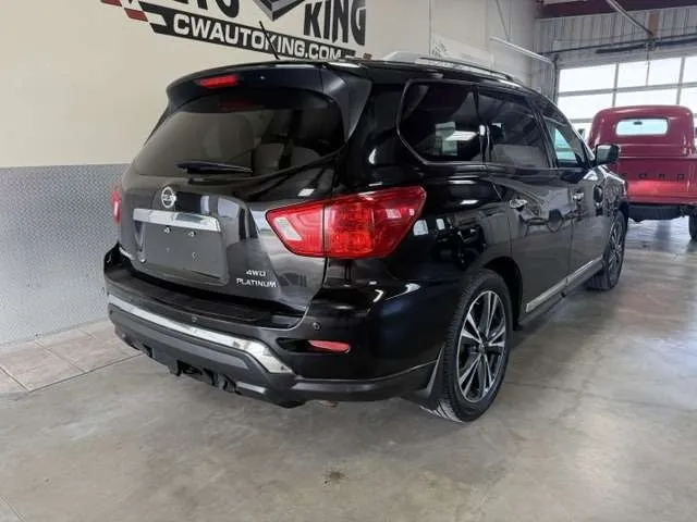 Nissan Pathfinder 2017 photo 3