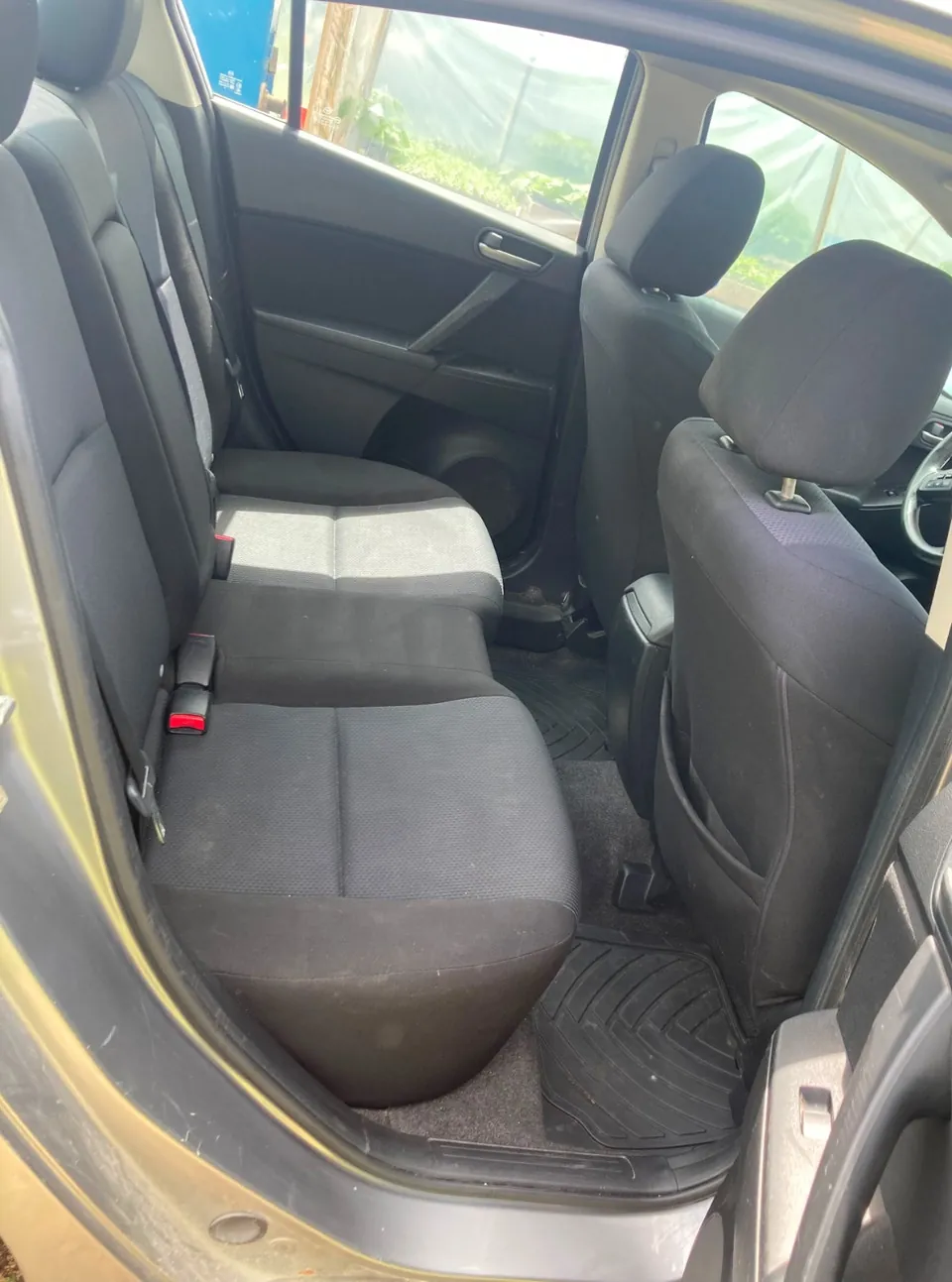 Mazda 3 2010 photo 3