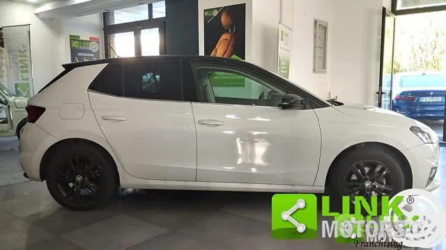 Skoda Fabia 2024 photo 4
