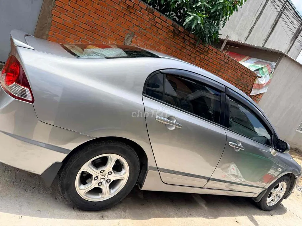 Honda Civic 2008 photo 4