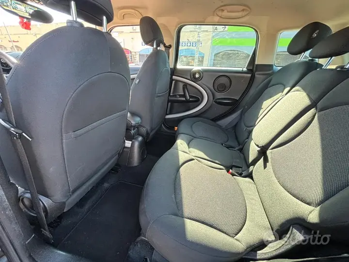 Mini Mini Countryman 2015 photo 4