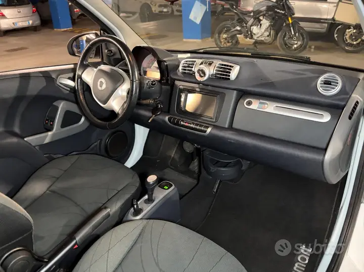Smart Fortwo 2013 photo 5