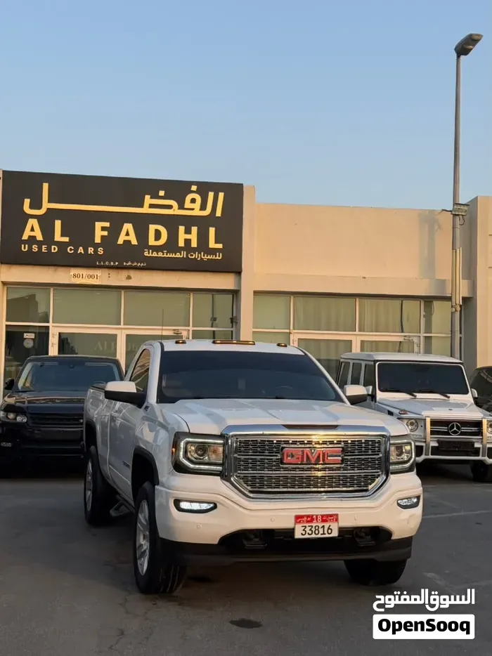 GMC Sierra 2014 photo 2