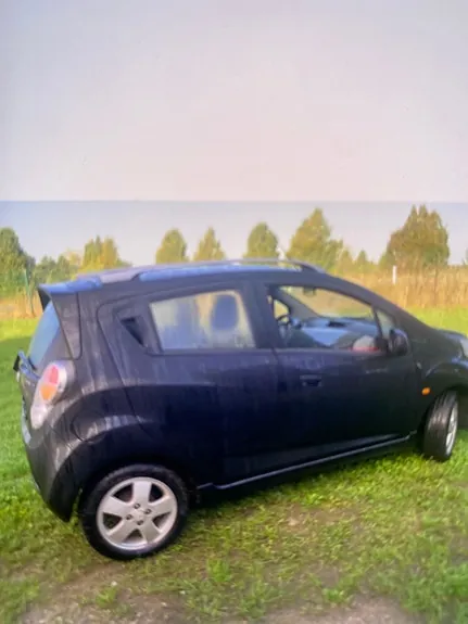 Chevrolet Spark 2011 photo 3