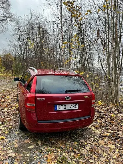 Kia Ceed 2012 photo 2