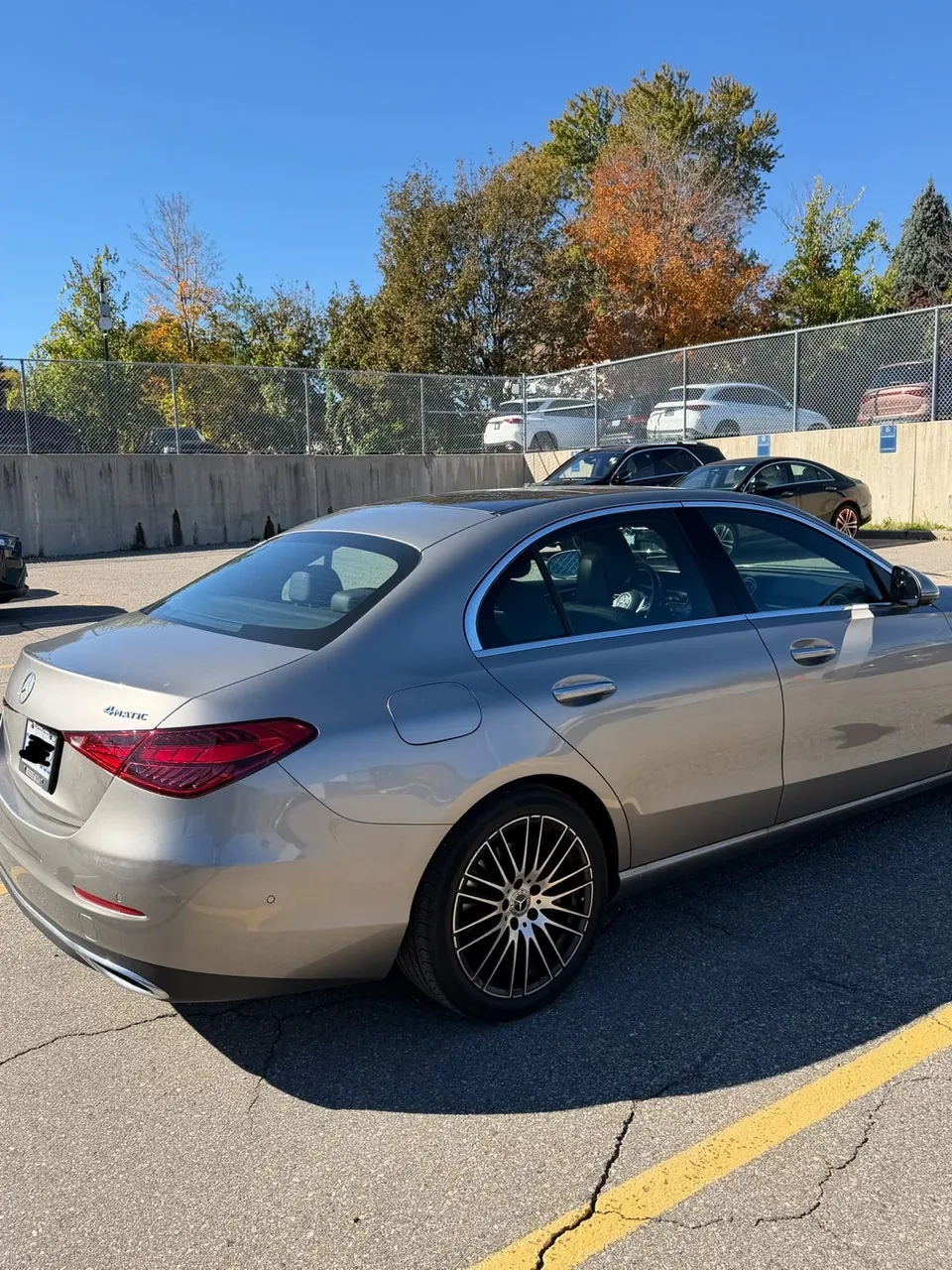 Mercedes-Benz C300 2023 photo 5
