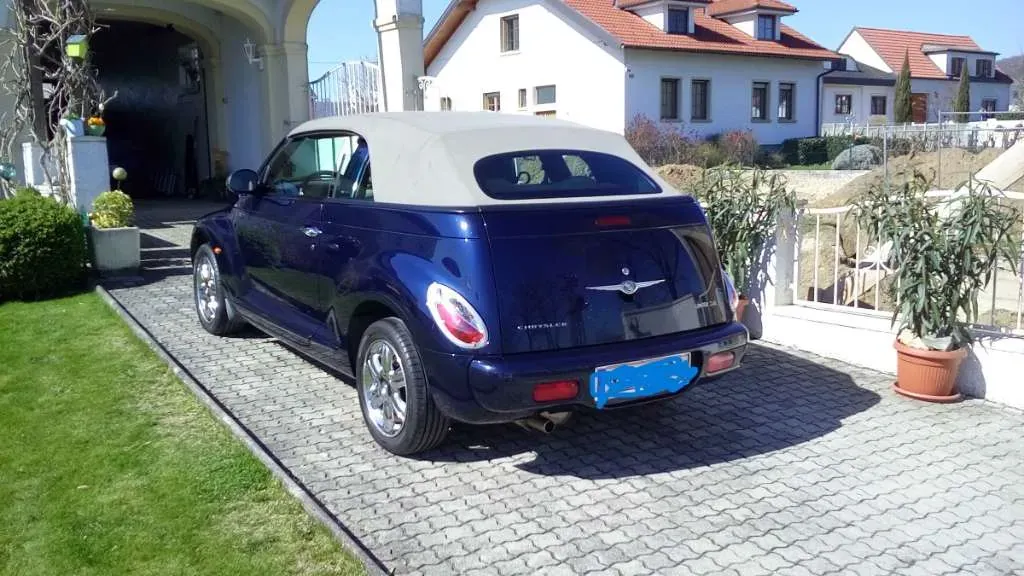 Chrysler Pt Cruiser 2005 photo 2