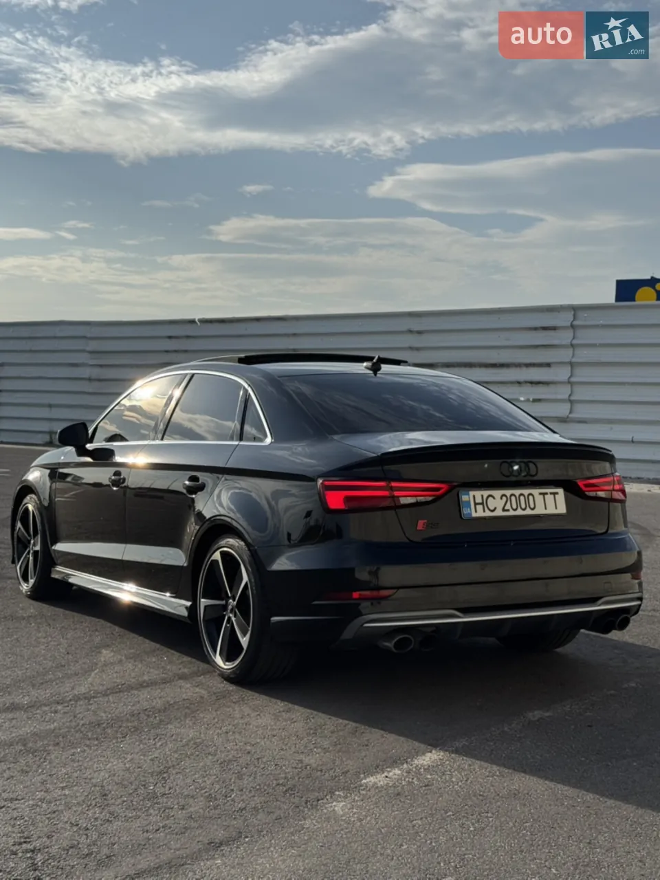 Audi S3 2017 photo 3