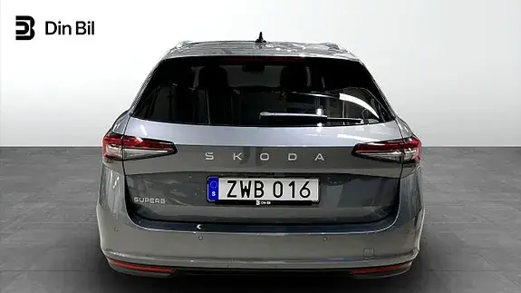 Skoda Superb 2026 photo 5