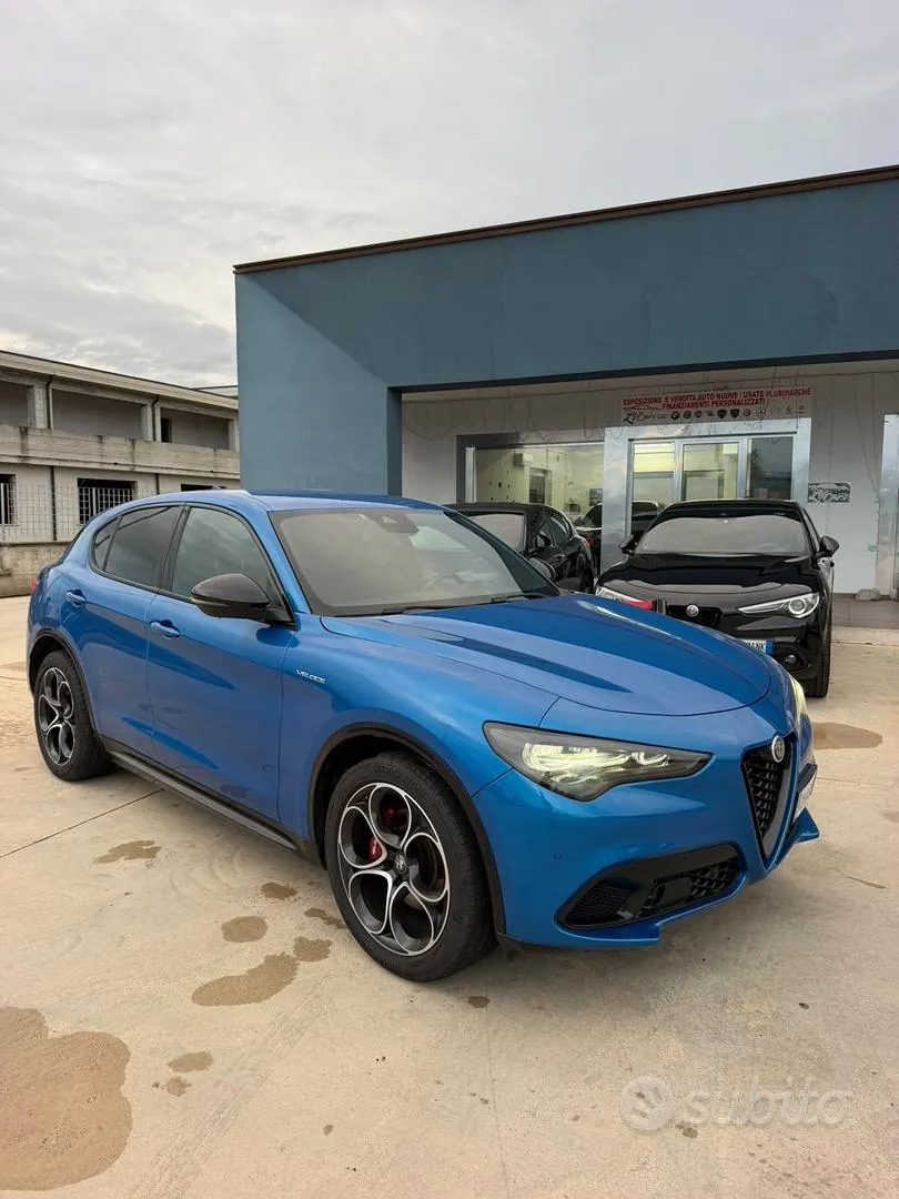 Alfa Romeo Stelvio 2023 photo 2