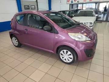 Peugeot 107 2012 photo 2