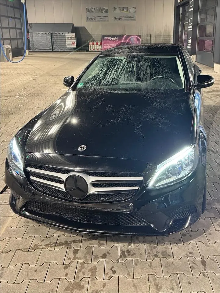 Mercedes-Benz C300