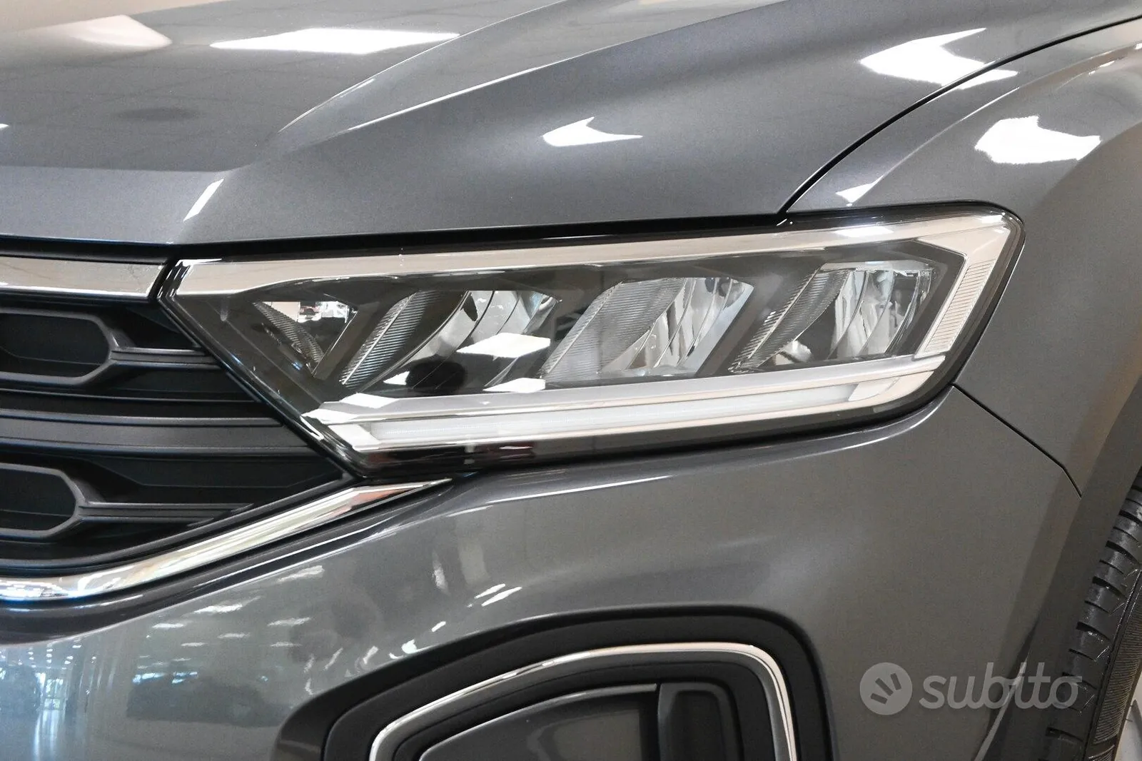 Volkswagen T-Roc 2023 photo 3
