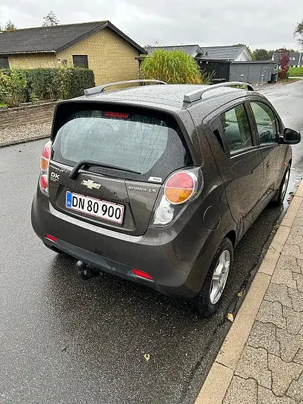 Chevrolet Spark 2011 photo 2