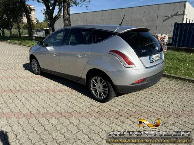 Lancia Delta 2012 photo 4