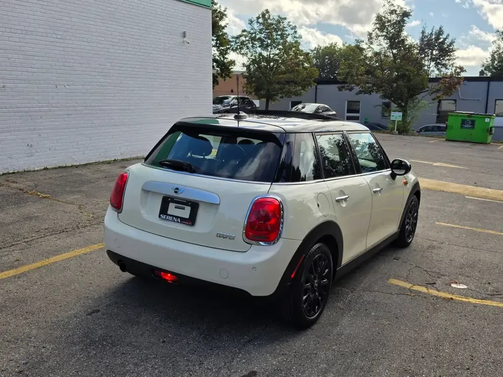 Mini 5 Door 2015 photo 5