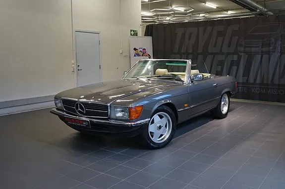 Mercedes-Benz Sl 1981 photo 3