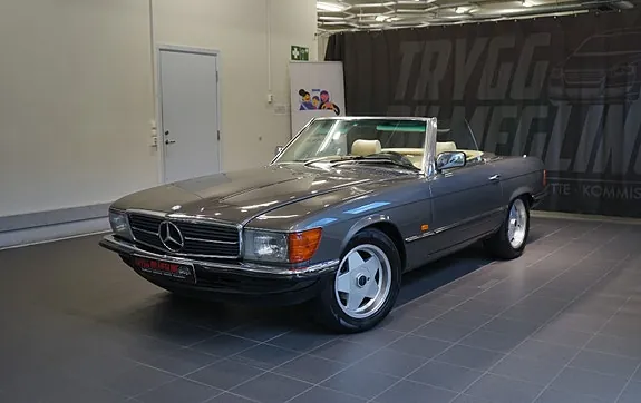 Mercedes-Benz Sl 1981 photo 2