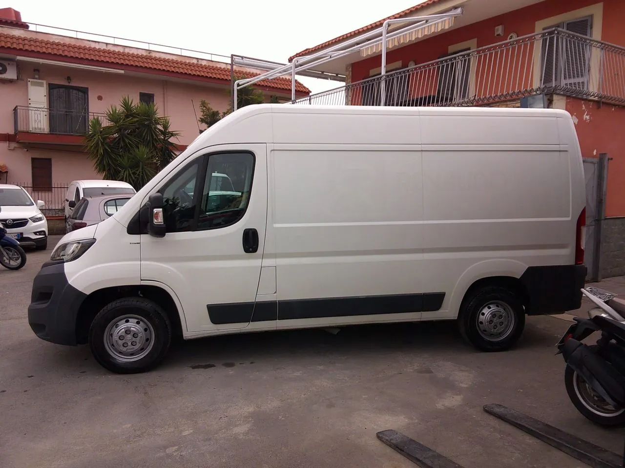 Peugeot Boxer 2018 photo 2