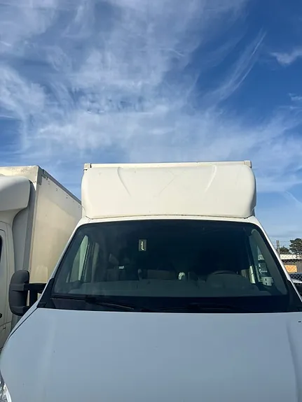 Nissan Nv400 2017 photo 2