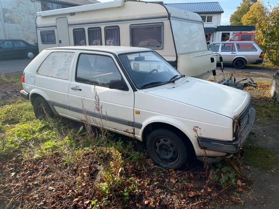 Volkswagen Golf 2